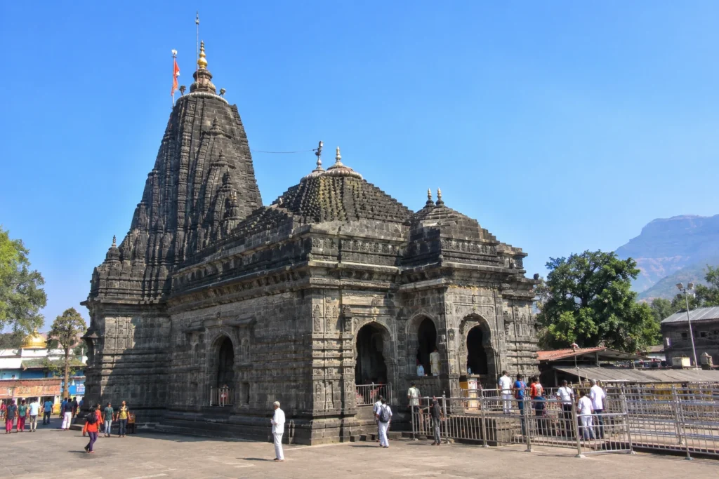3-jyotirlinga-shirdi-shani-shingnapur-tour