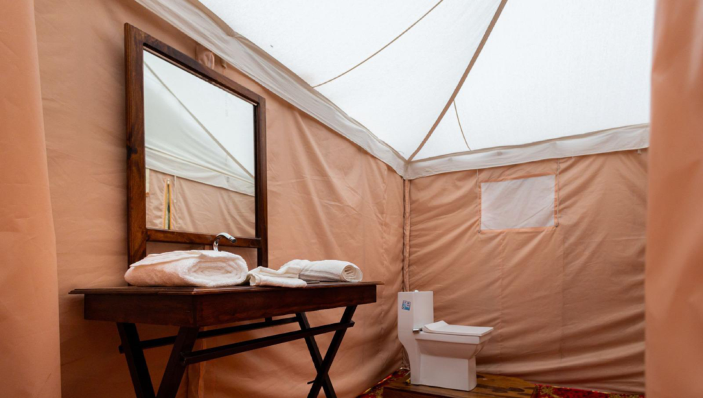 Premium Swiss Tent 03